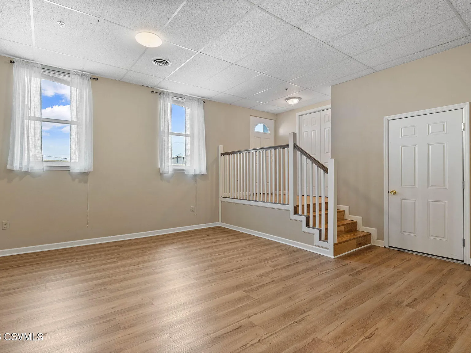 2 bed, 1200 sqft, $1,700 — Photo 3