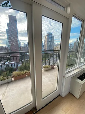 Rented by Fifth & Forever LLC | media 179