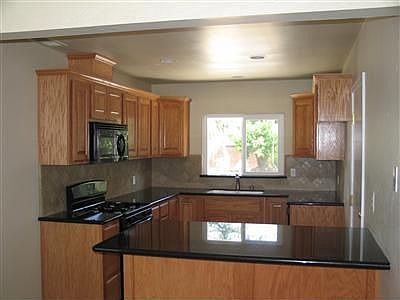 2nd image of 726 W Garland Ave