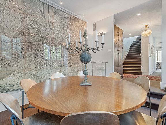 4th image of 3426 Prospect St NW