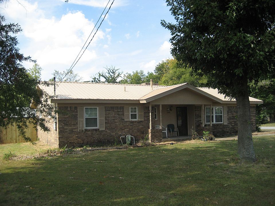 2nd image of 1407 S Elm St