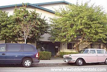 1st image of 18547 Collins St APT B6