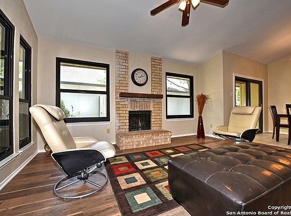 5th image of 12039 Stoney Dr