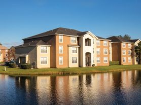 Lakes at North Port Apartments