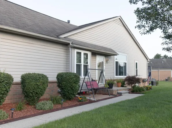 34336 Manor Run Cir, Sterling Heights, MI 48312