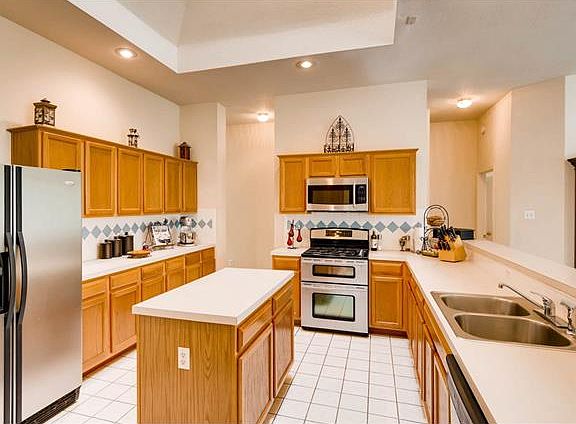 5th image of 209 E Custers Creek Bnd