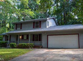 4866 Pine Hill Ct W, Stone Mountain, GA 30088