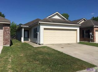 810 Sedona Pines Dr, Baton Rouge, LA 70816