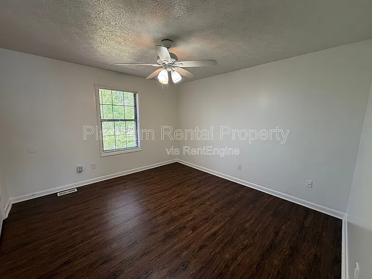 3282 Highpoint Ct — Photo 14
