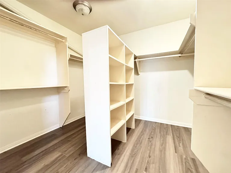 4510 Colony Hills Dr — Photo 19