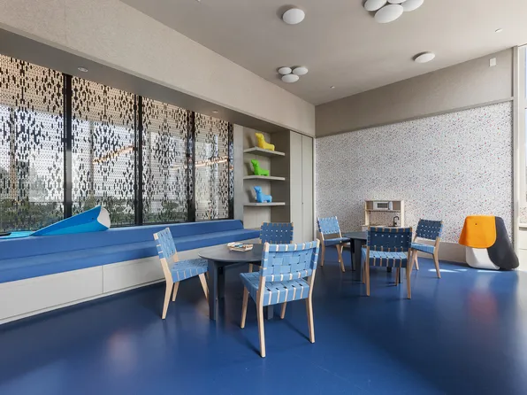 77 Greenwich Street image 13 of 17