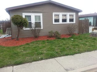 1124 Stone Ln, Sauk Village, IL 60411