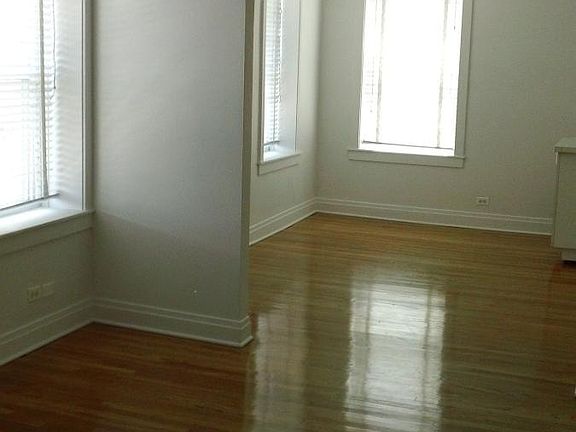 4th image of 2896 S Archer Ave Floor 2