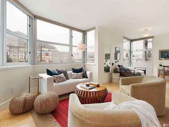 3rd image of 690 Spruce St APT 102