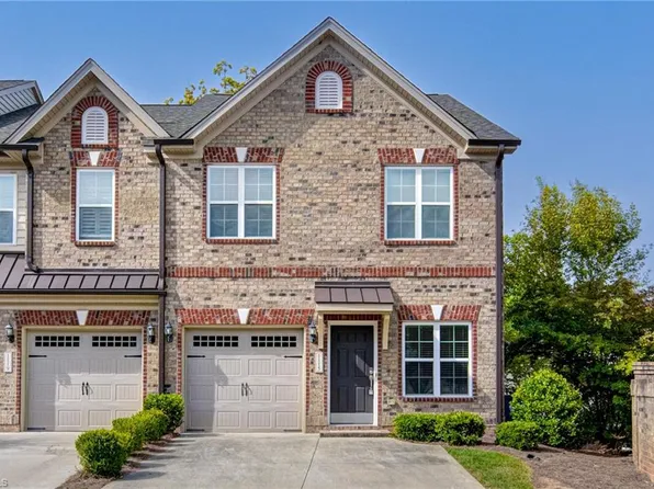 1115 Augustine Heights Dr, Winston Salem, NC 27103