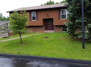 2102 Casa Blanca Dr, Arnold, MO 63010