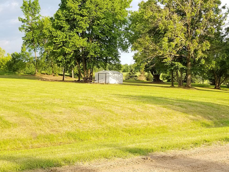 1st image of 26579 Lakeview Dr