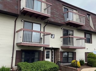 115 Orlando St UNIT 115, Edison, NJ 08817