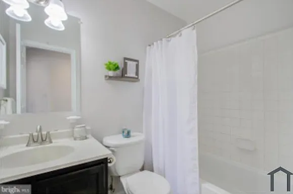 2702 Stanton Rd SE — Photo 17