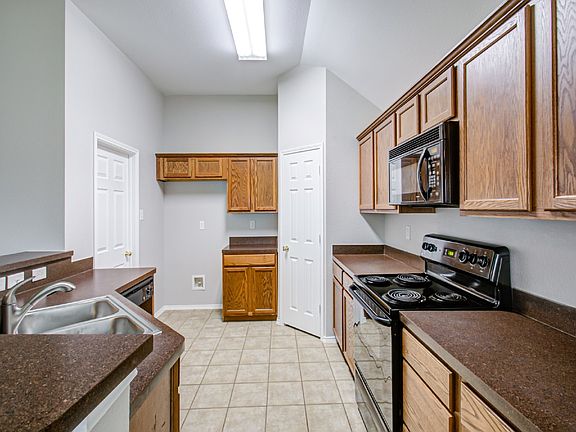 3rd image of 1236 Brownford Dr