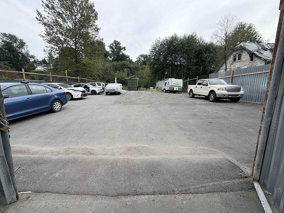 1st image of 13842 117th Ave