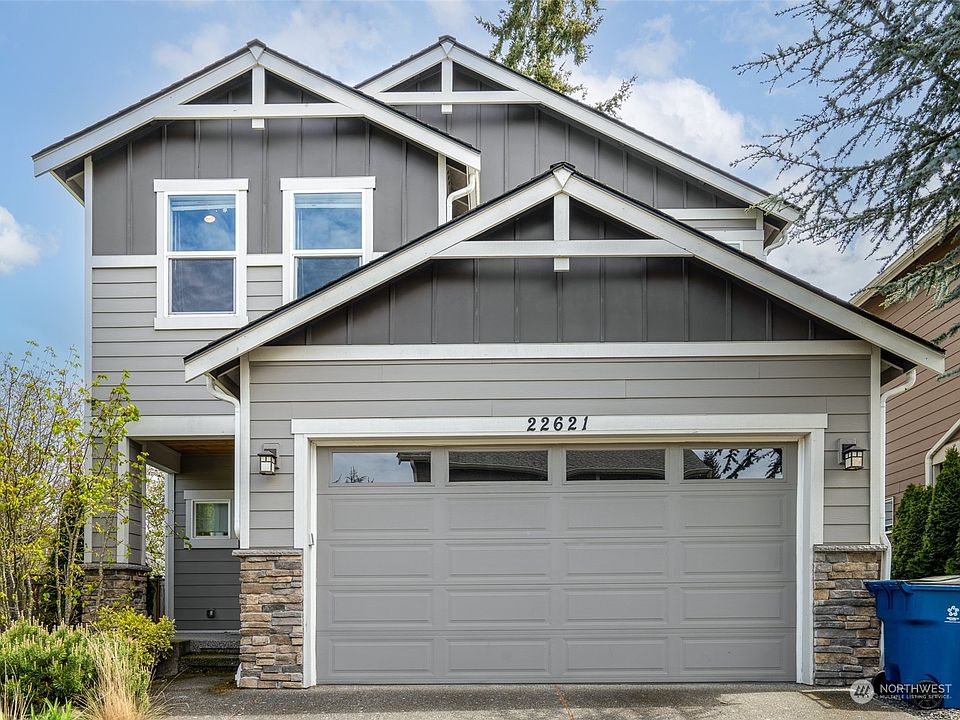 1st image of 22621 84th Avenue W