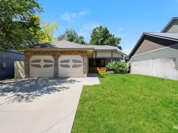 13045 Harrison Dr, Thornton, CO 80241