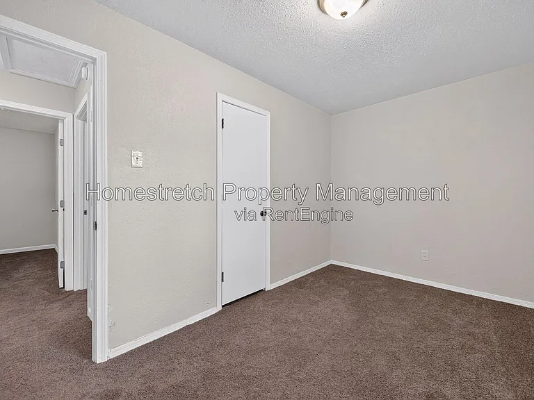 6 Amelia Dr — Photo 21