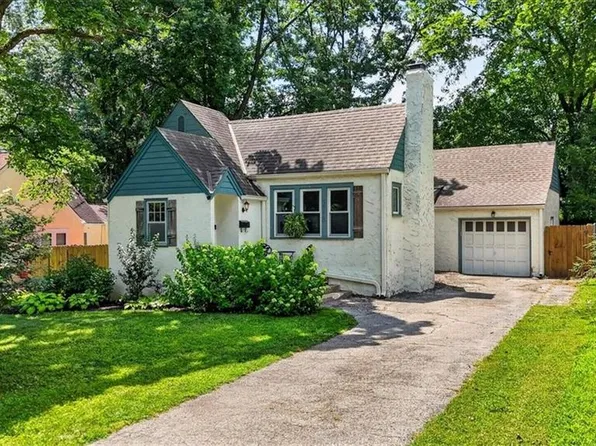 5718 Maple St, Mission, KS 66202