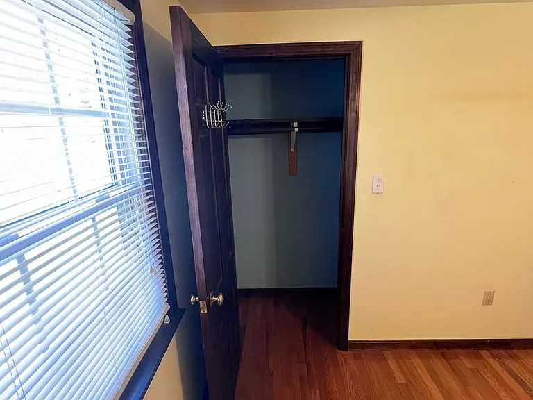 33 Meadowbrook Dr — Photo 27