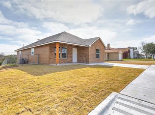 2010 Standifer St, Fort Worth, TX 76164