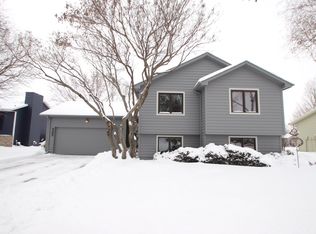 4205 E 36th St, Sioux Falls, SD 57103