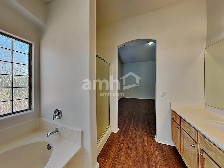7364 W Ocotillo Rd — Photo 10