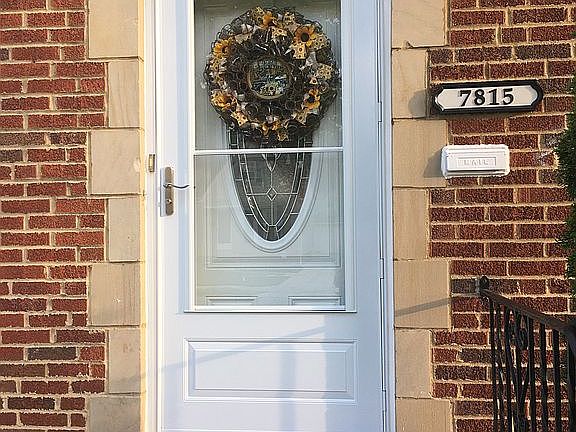 3rd image of 7815 Deerfield Dr