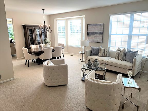5th image of 21149 Windsor Lake Way