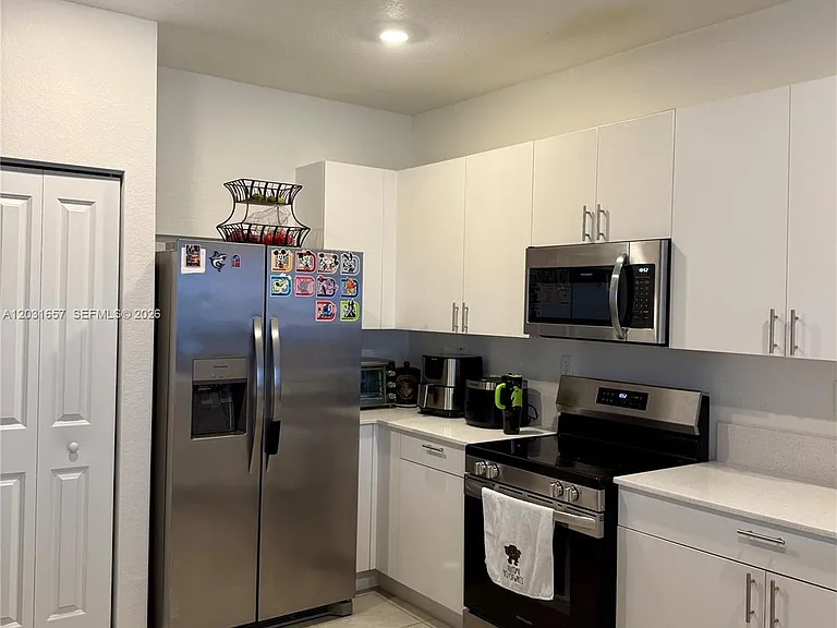 23049 SW 129th Pl — Photo 5