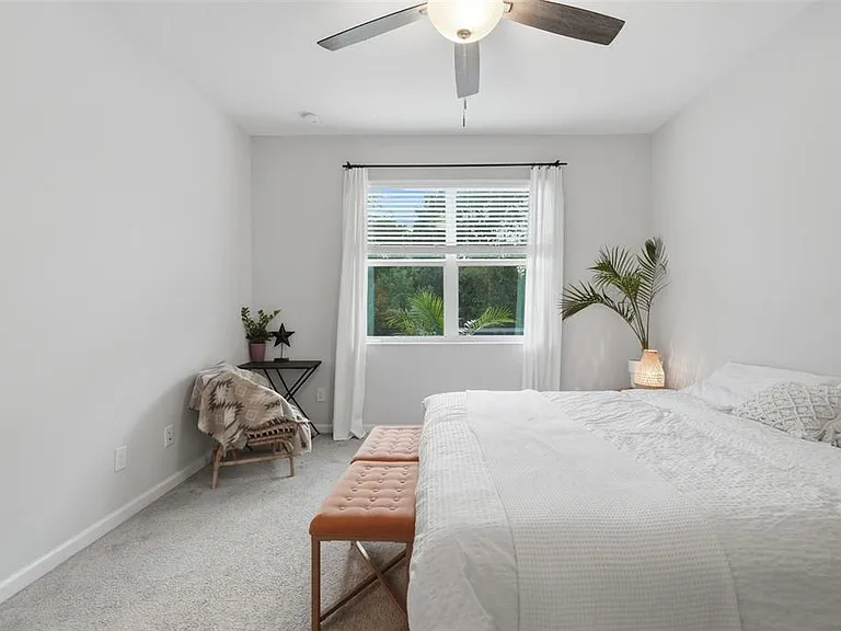 1097 Hendon Loop — Photo 22