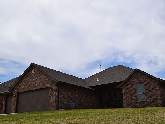 2nd image of 713 Tall Grass Dr