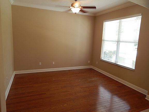 4th image of 2707 Silver River Trl