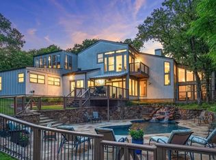 2304 Wood Cliff Ct, Arlington, TX 76012