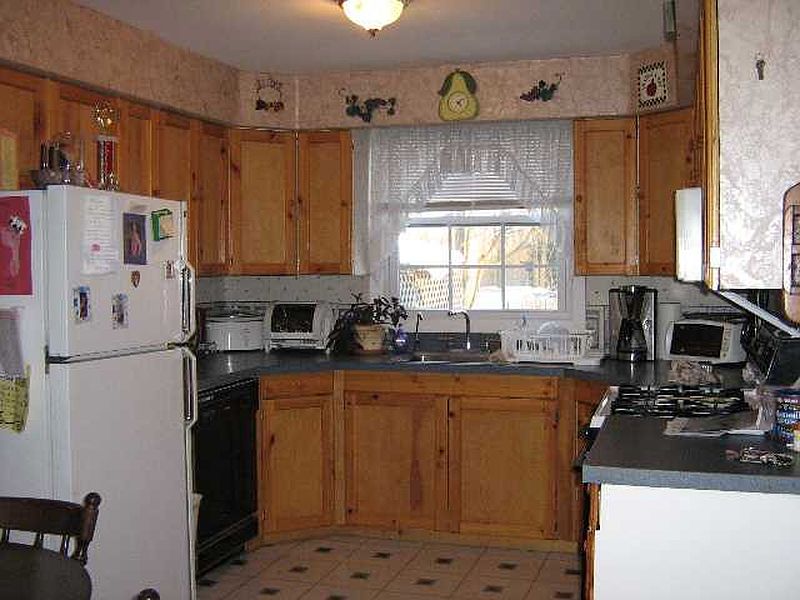 2nd image of 111 OLD TRAIL Road