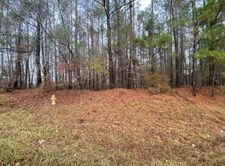 103 Island Creek Dr, Sparta, GA 31087