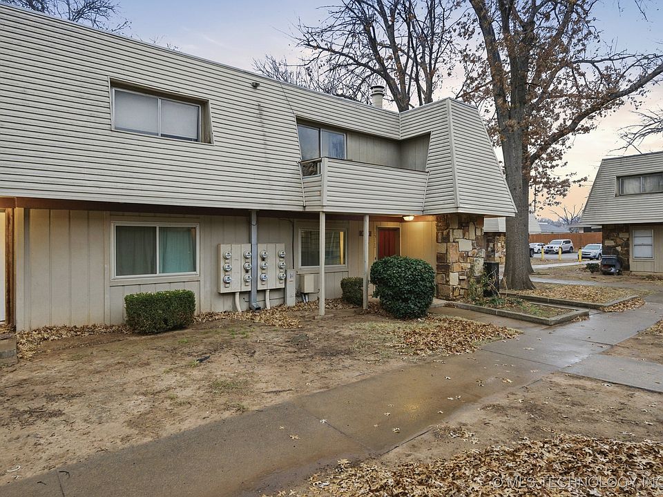 1st image of 2215 E 67th St Unit 1511