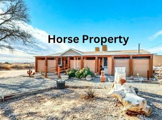 824 Camino Los Milagros, Corrales, NM 87048