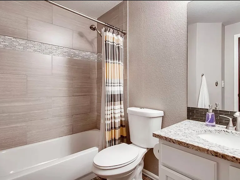 1247 Cedarwood Dr — Photo 22