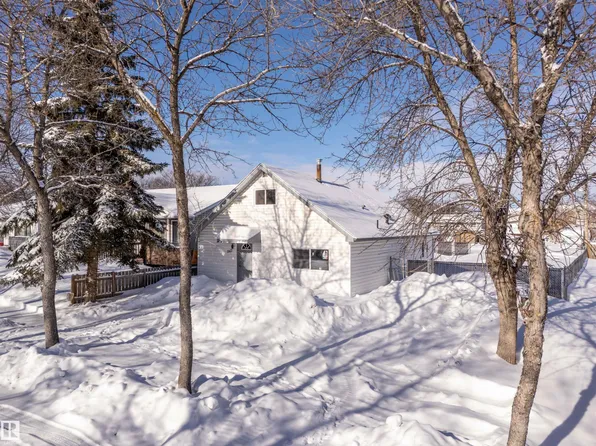 5107 52nd Ave, Bonnyville, AB T9N 2B1