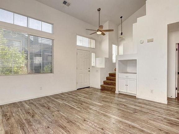3rd image of 9566 Dominion Wood Ln