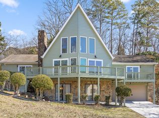 4913 Shoreline Dr, Chattanooga, TN 37416