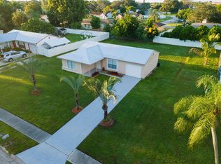 442 SW BELMONT Circle, Port St Lucie, FL 34953
