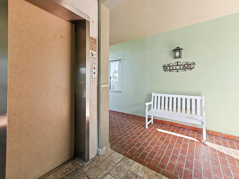 4080 Tivoli Ct #202 — Photo 25